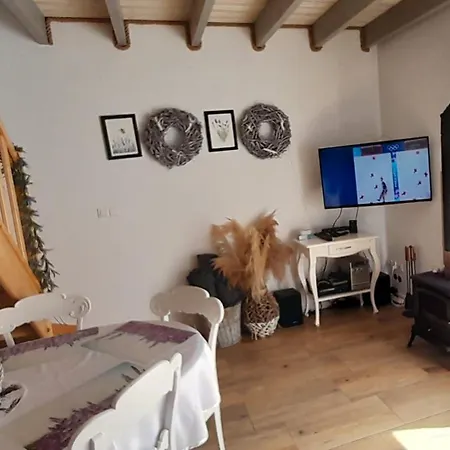 Lawendowy Nad Jeziorem *