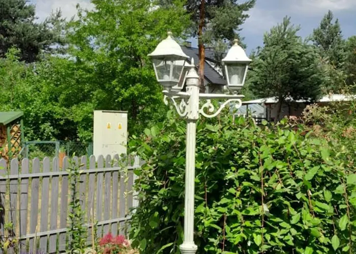 Lawendowy Nad Jeziorem بيت للعطل Szteklin